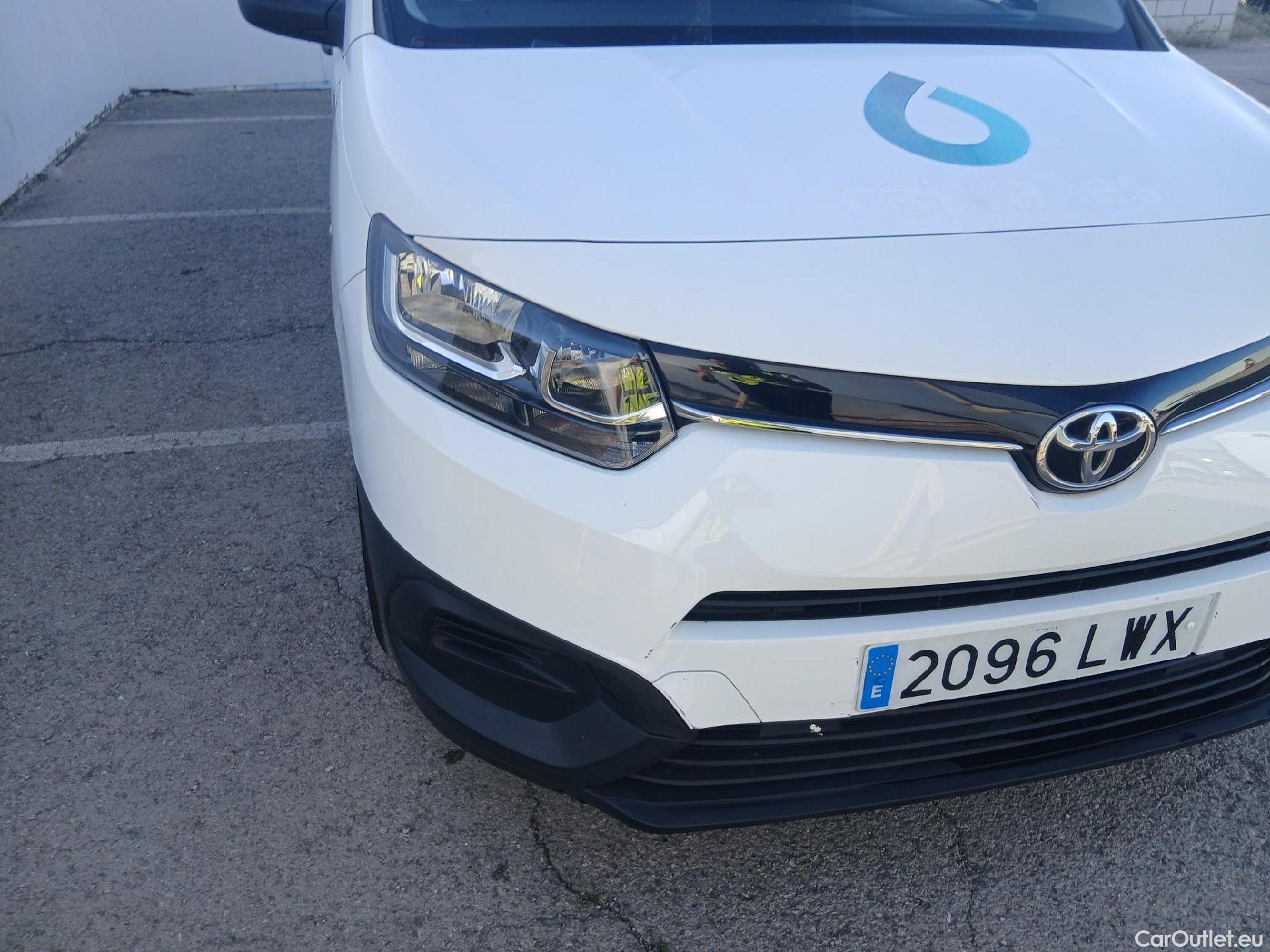  Toyota  Proace TOYOTA  City/2020/4P/furgón derivado de turismo 1.5D 75kW (100CV) GX 650kg Media #1