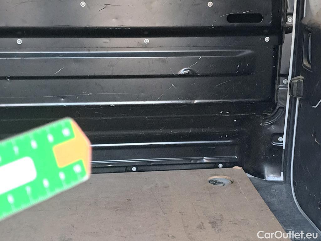  Opel  Vivaro OPEL  / 2019 / 4P / furgón 1.5 BlueHDi 74kW (100CV) L Inc. #20