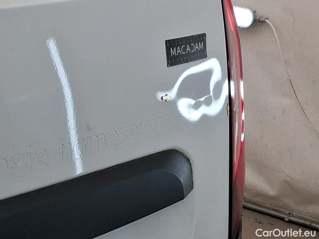  Renault  Kangoo RENAULT  / 2021 / 4P / Fourgonnette GD CONFORT - BLUE DCI 95 #2