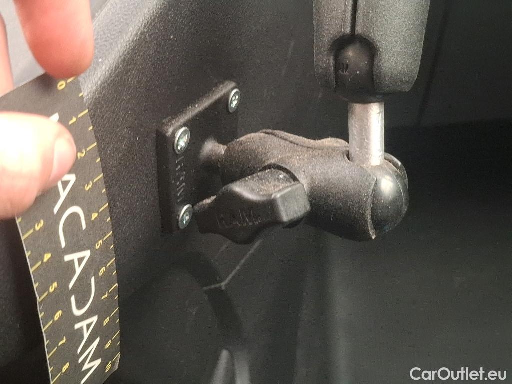  Renault  Kangoo RENAULT  / 2021 / 4P / Fourgonnette GD CONFORT - BLUE DCI 95 #17