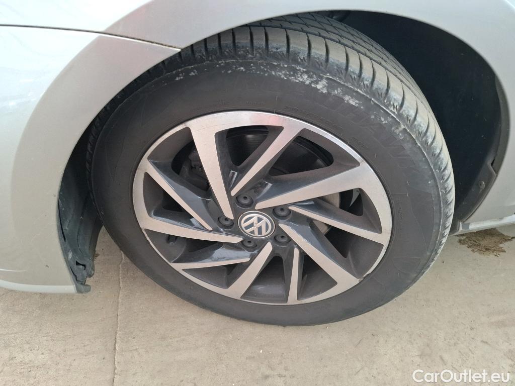  Volkswagen  Golf  VII Berline Comfortline BlueMotion 1.5 TSI 130CV BVA7 E6 #10