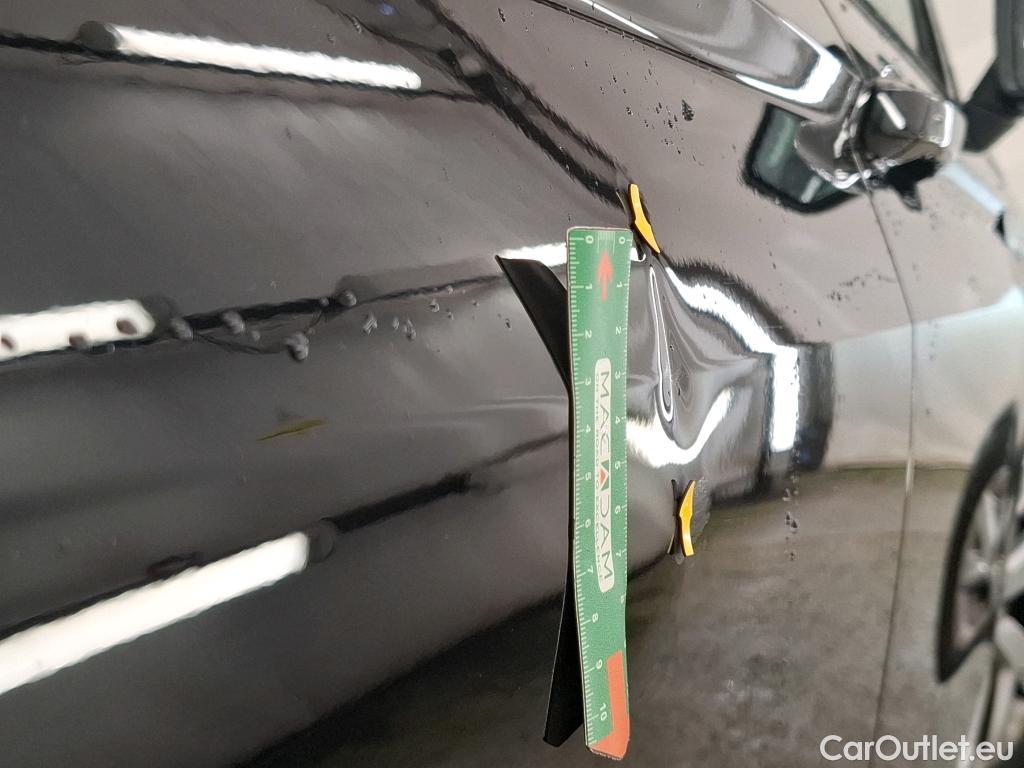  Volkswagen  Tiguan VOLKSWAGEN  / 2020 / 5P / SUV 1.5 TSI 150 DSG7 Elegance Exclusive #3