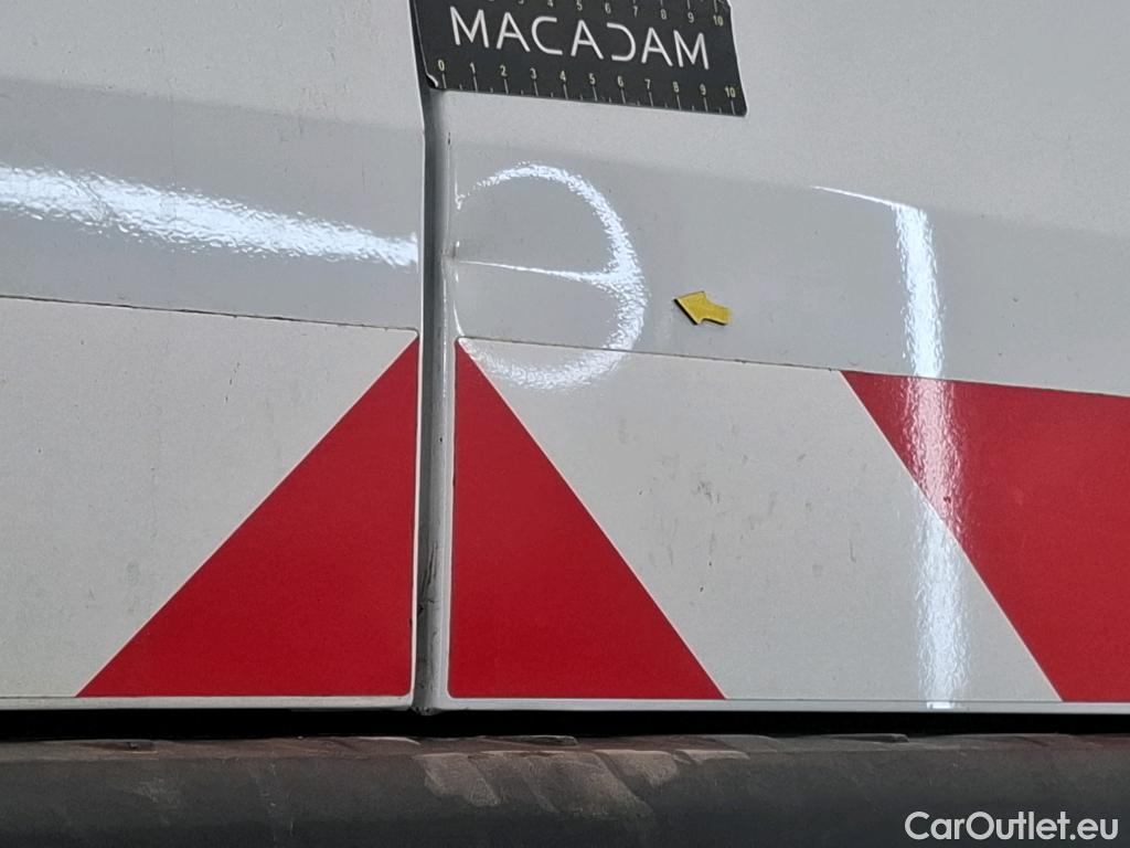  Renault  Kangoo RENAULT  / 2021 / 4P / Fourgonnette GD CONFORT - BLUE DCI 95 #4