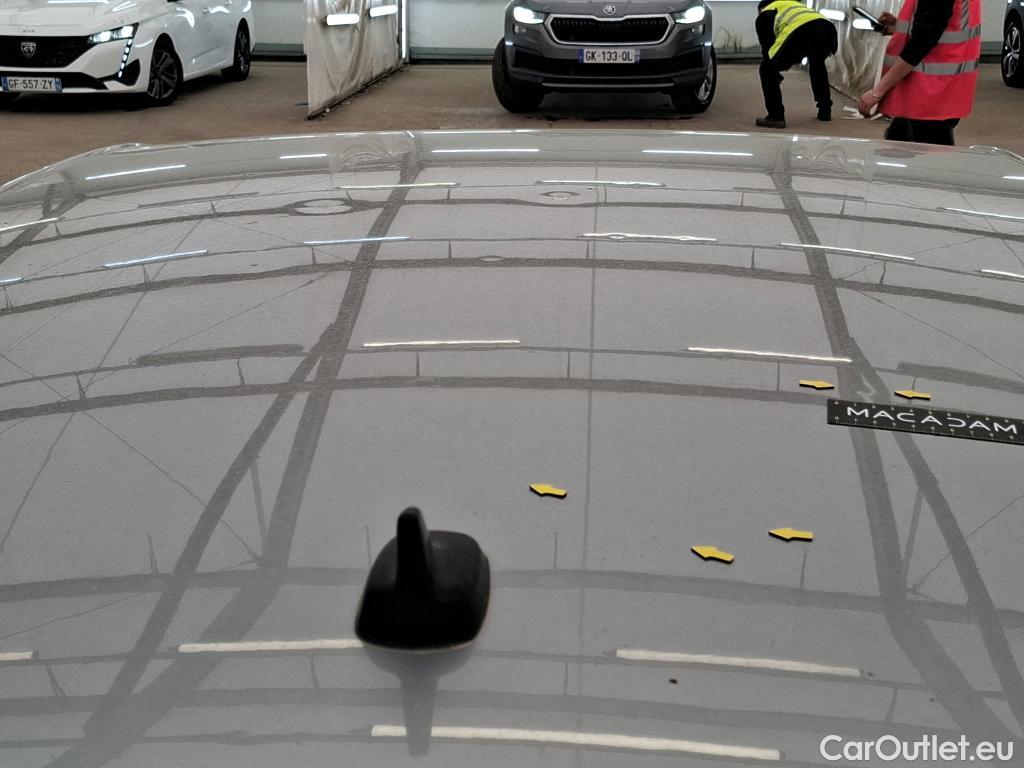  Volkswagen  Golf  VII Berline Comfortline BlueMotion 1.5 TSI 130CV BVA7 E6 #9