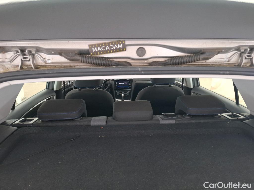  Volkswagen  Golf  VII Berline Comfortline BlueMotion 1.5 TSI 130CV BVA7 E6 #37