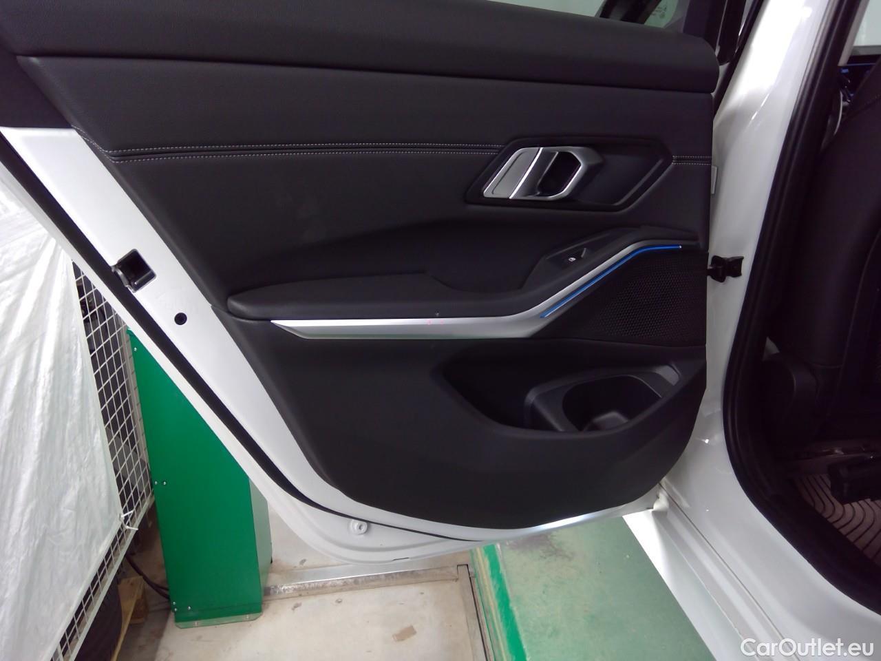  Bmw  Serie 3 330e Tour. xDr. Connect. Aut #8