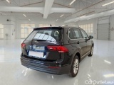  Volkswagen  Tiguan VOLKSWAGEN  / 2016 / 5P / SUV 2.0 TDI SCR 110KW BUSINESS BMT DSG #2