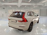  Volvo  XC60 VOLVO  / 2017 / 5P / SUV B4 D AWD GEARTR. R-DESIGN #2