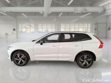  Volvo  XC60 VOLVO  / 2017 / 5P / SUV B4 D AWD GEARTR. R-DESIGN #8