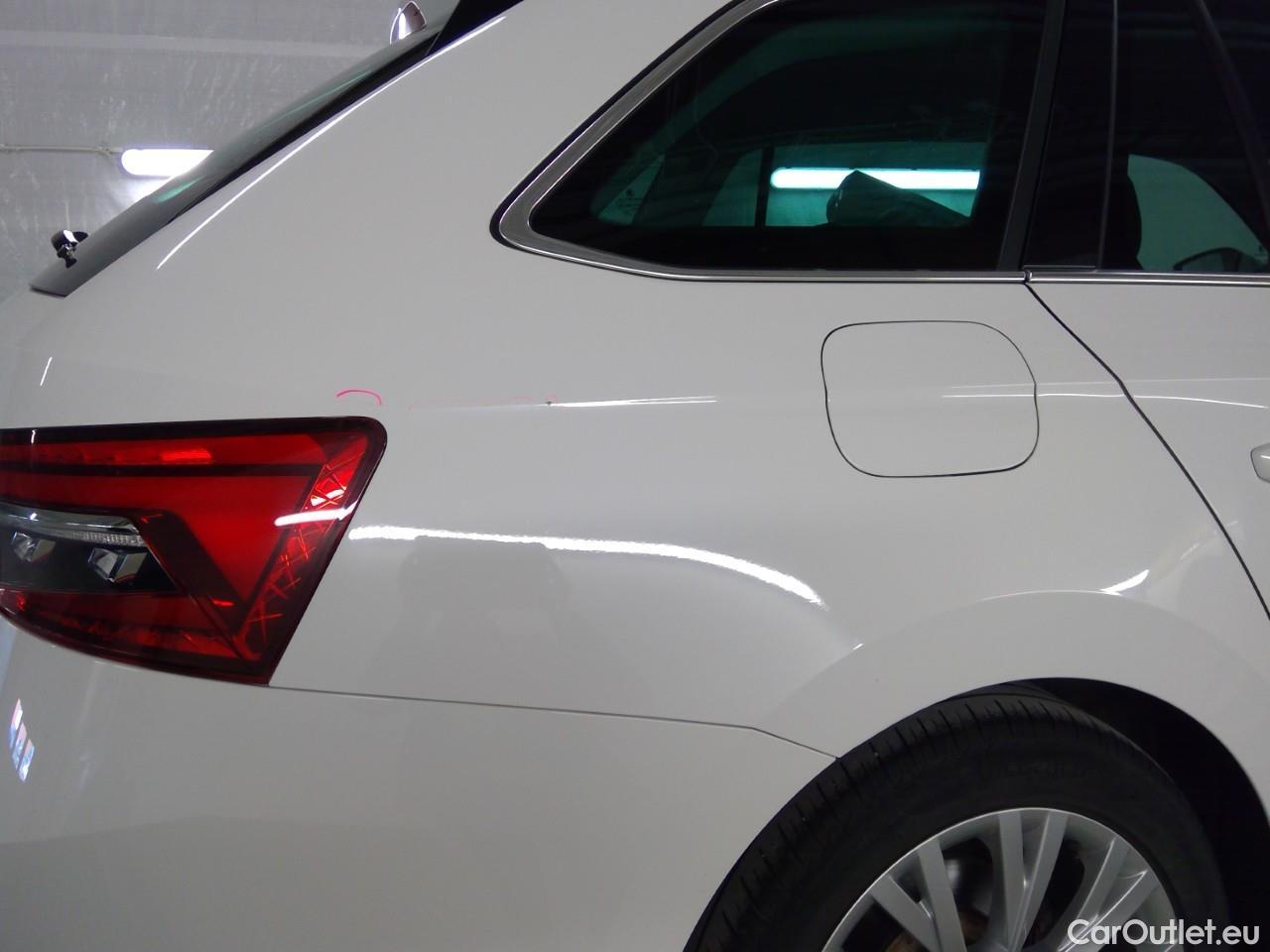  Skoda  Superb Sup.Combi TSI 190 Style Aut. #10