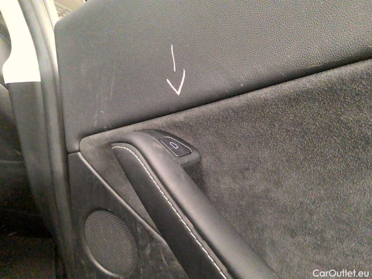  Tesla  Model Y  Long-Range AWD #8