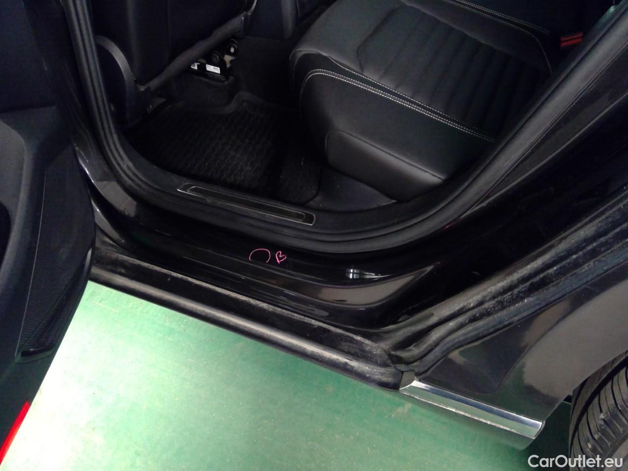  Volkswagen  Passat  Sp.Combi GTE #18