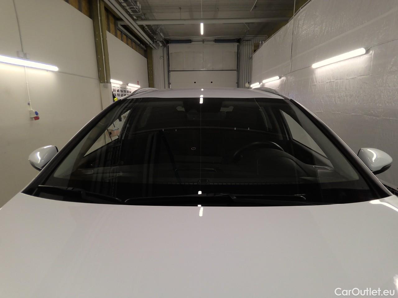  KIA  Cee'd ceed SW 1.6PHEV Action Aut #10