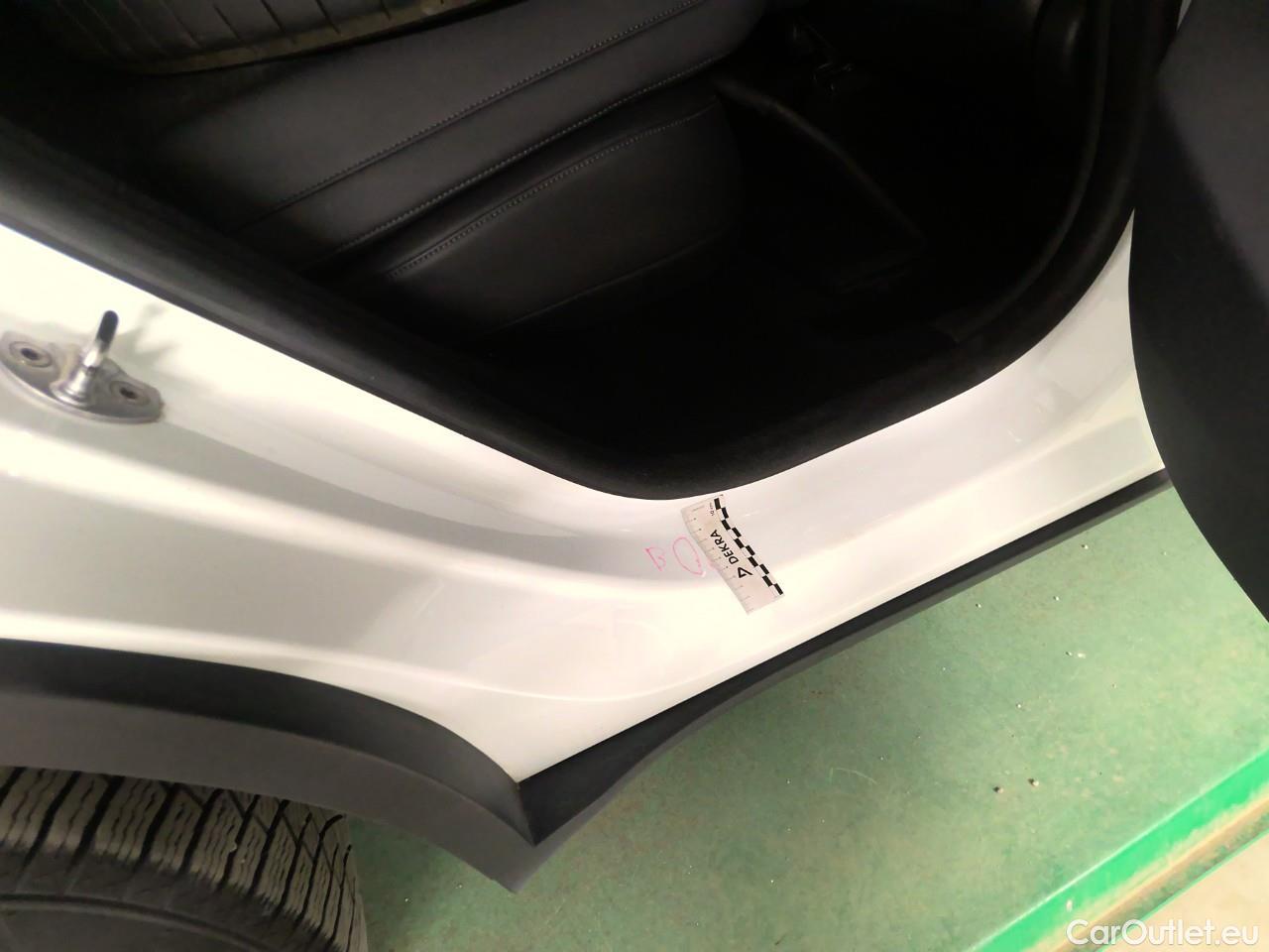  Tesla  Model Y  Long-Range AWD #7