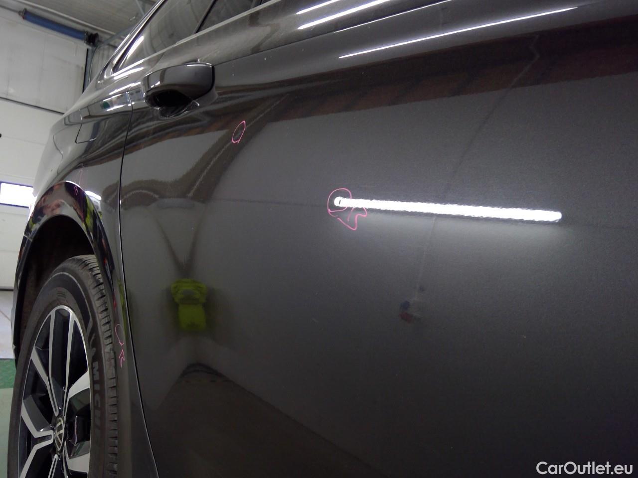  Volkswagen  Passat  Sp.Combi GTE #38