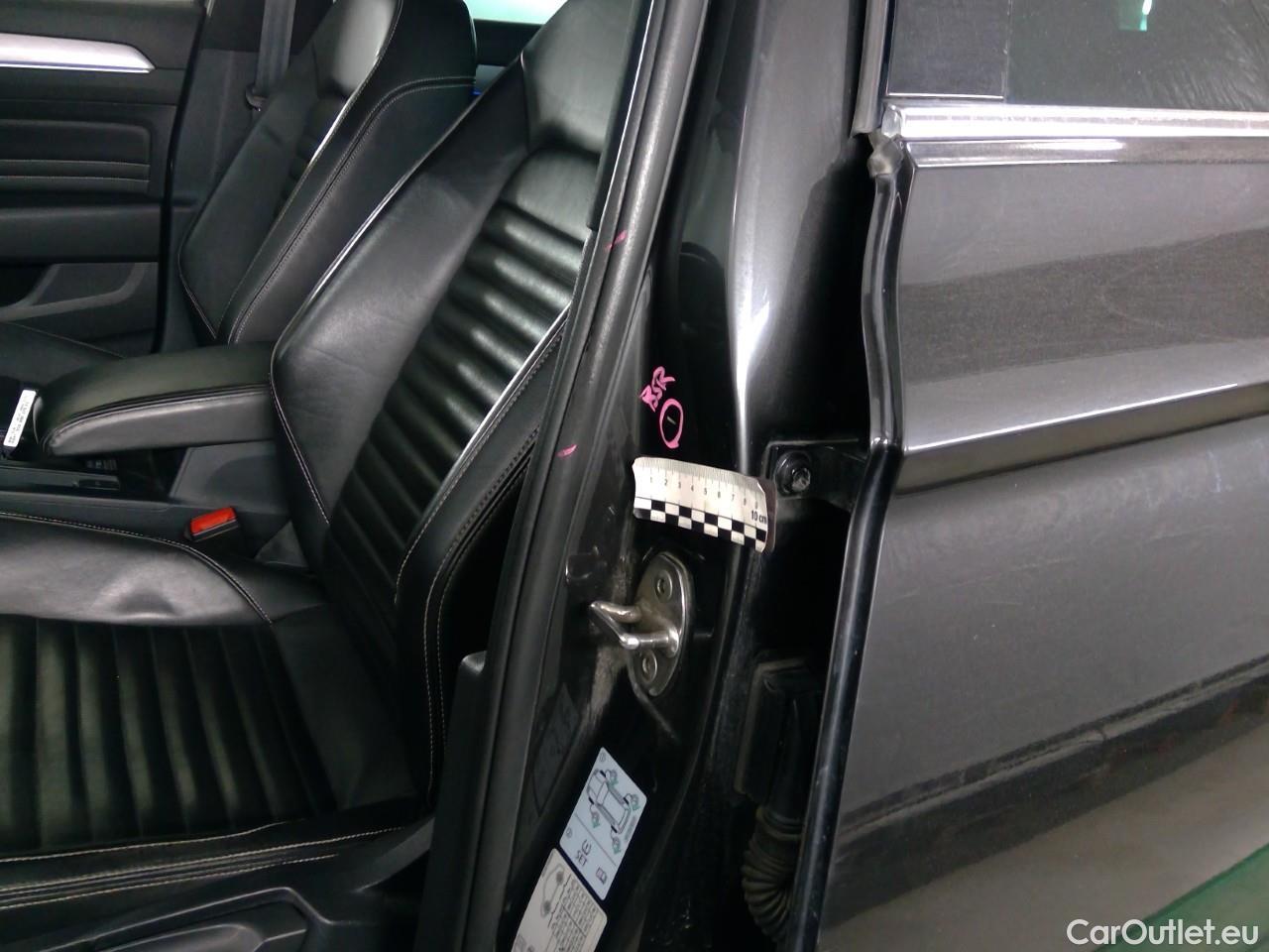  Volkswagen  Passat  Sp.Combi GTE #27