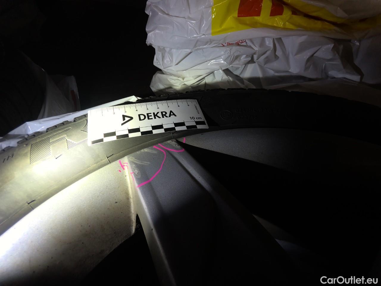  Volkswagen  Caddy  TDI 75 Maxi Aut. #3