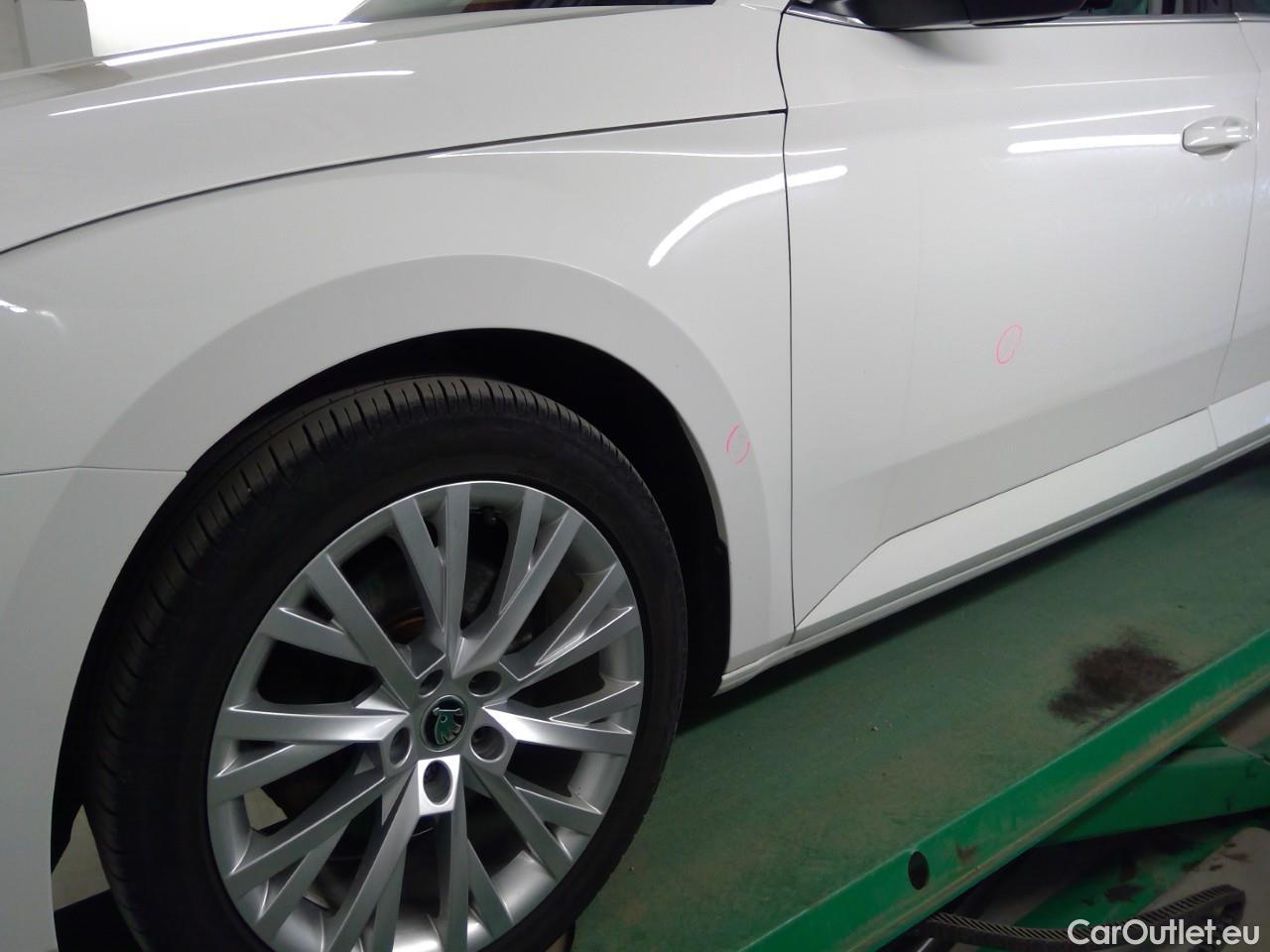  Skoda  Superb Sup.Combi TSI 190 Style Aut. #1