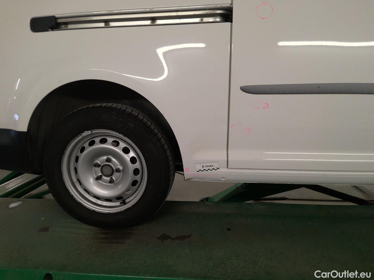  Volkswagen  Caddy  TDI 75 Maxi Aut. #19