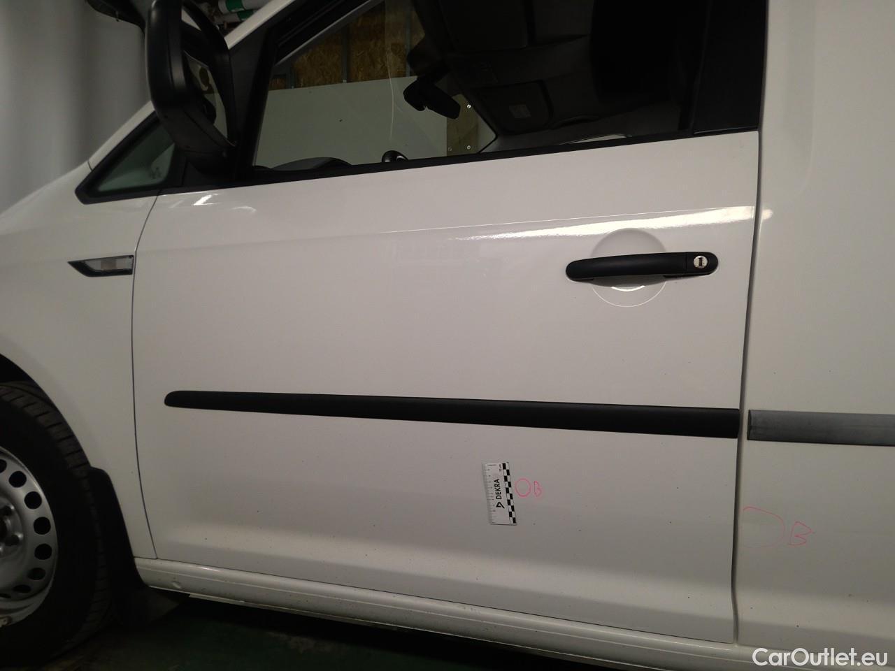  Volkswagen  Caddy  TDI 75 Maxi Aut. #24