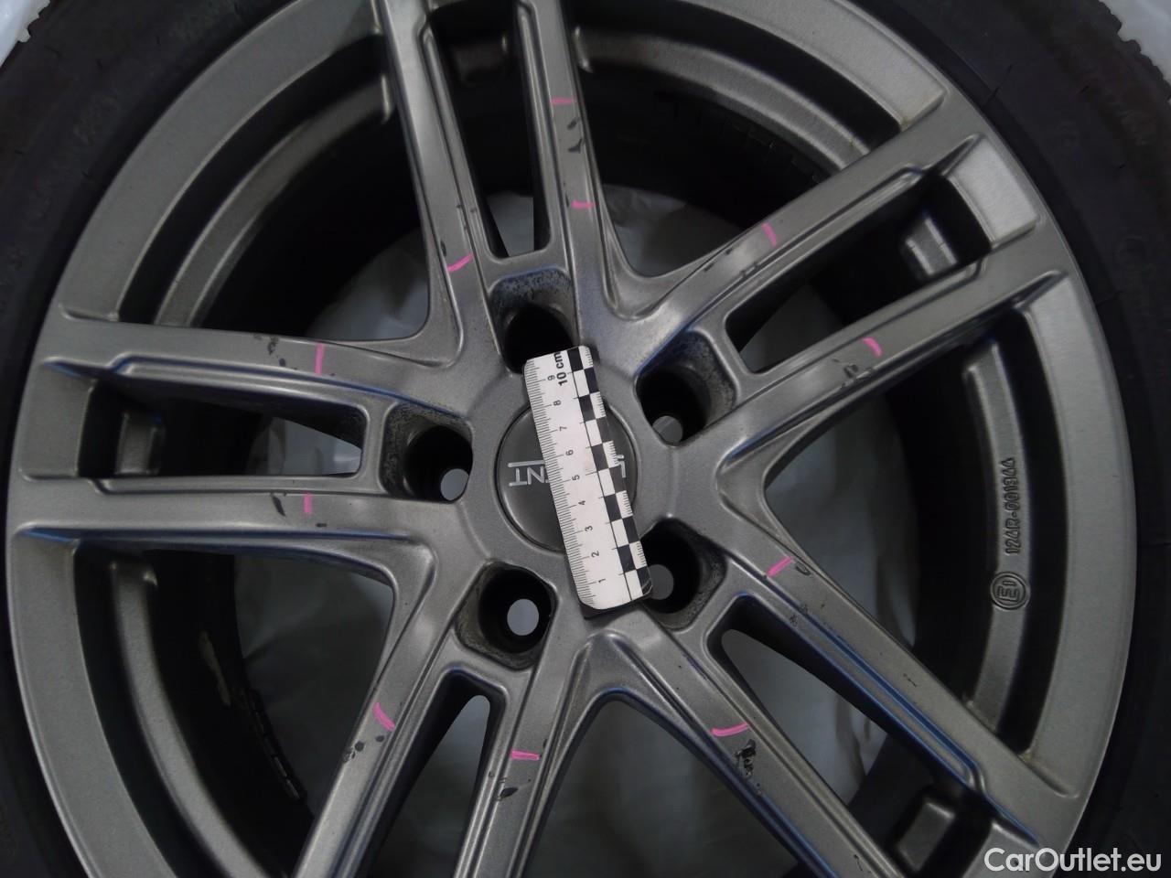  Volkswagen  Passat  Sp.Combi GTE #16