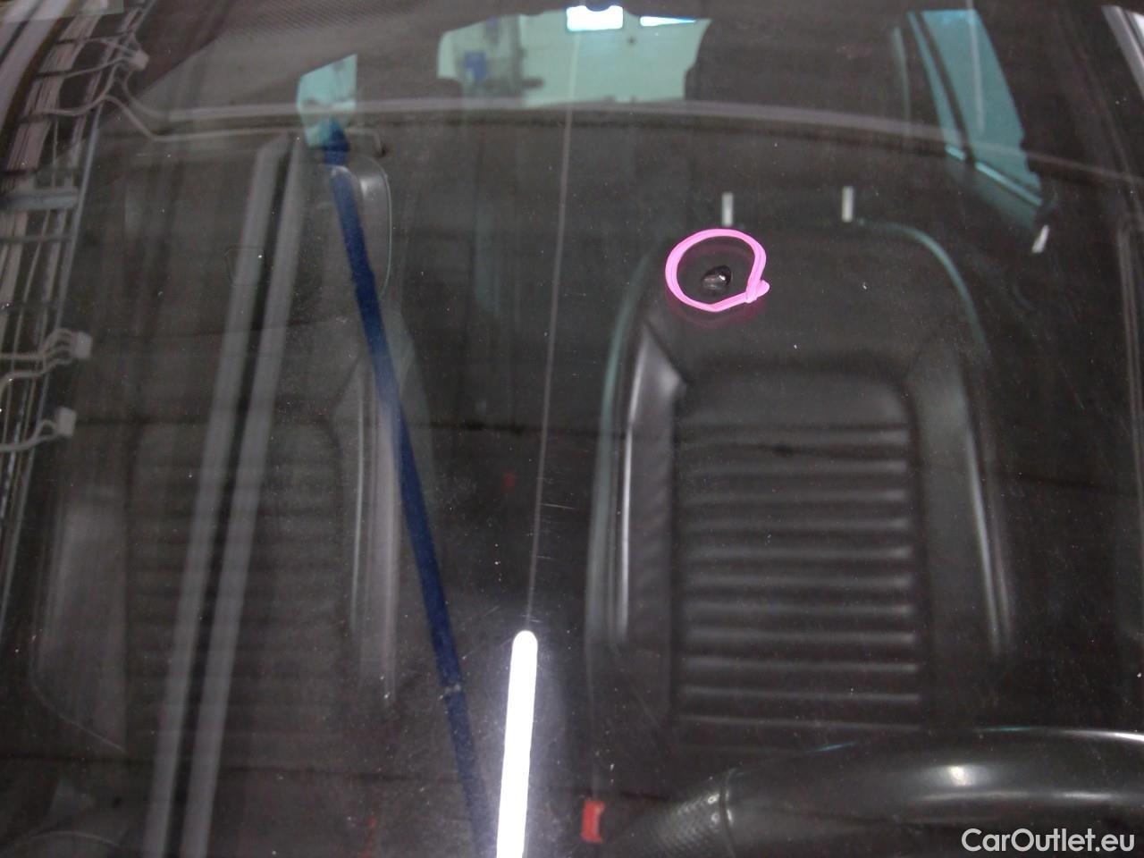  Volkswagen  Passat  Sp.Combi GTE #23