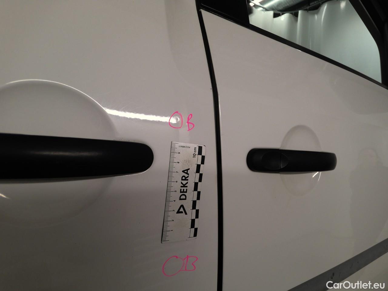  Volkswagen  Caddy  TDI 75 Maxi Aut. #3