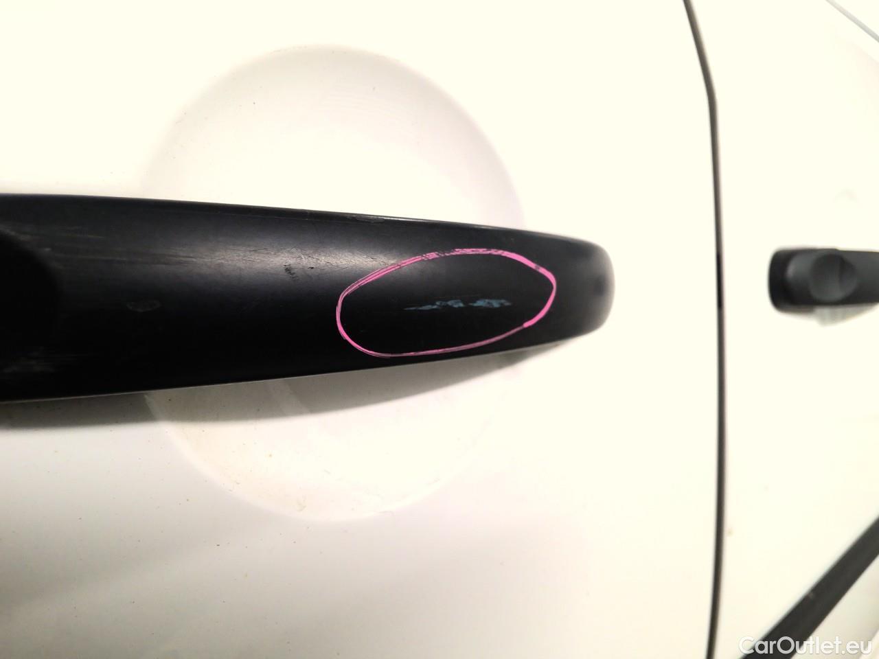  Volkswagen  Caddy  TDI 75 Maxi Aut. #27