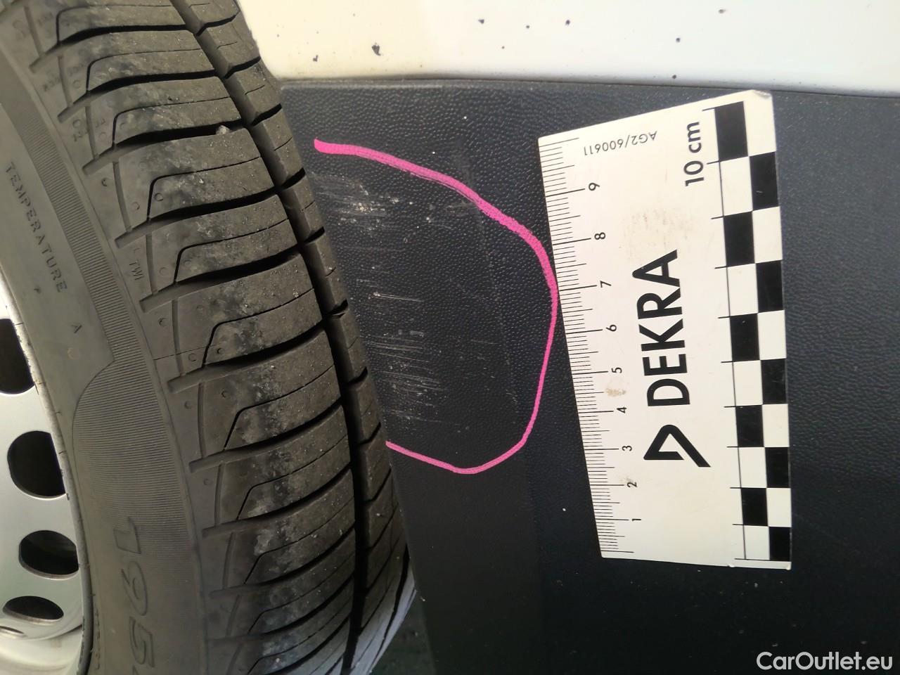  Volkswagen  Caddy  TDI 75 Maxi Aut. #22