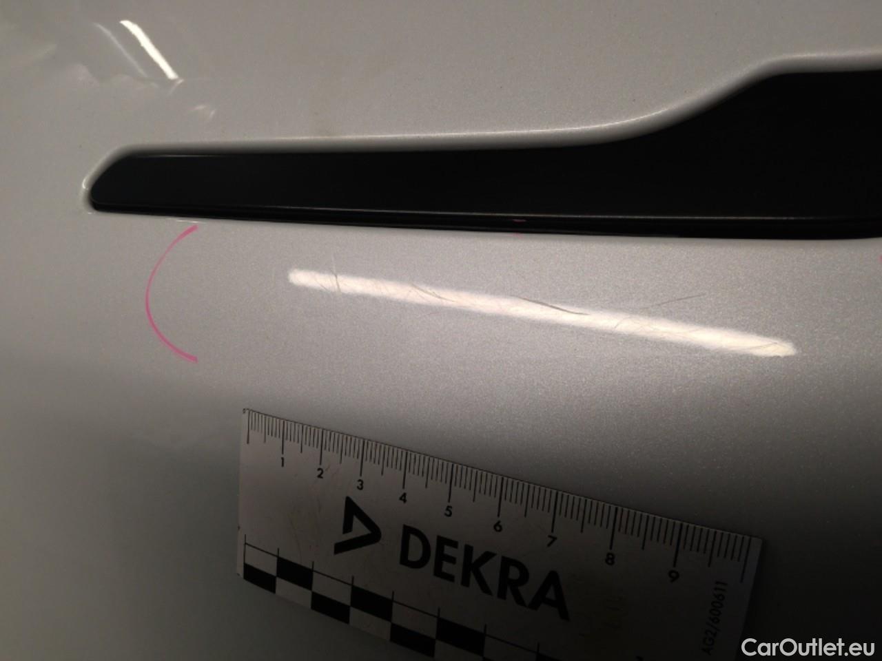  Tesla  Model Y  Long-Range AWD #12