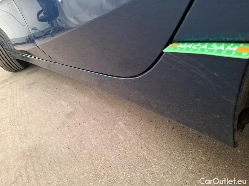  Bmw  2 Tourer BMW Série 2 Active Tourer / 2021 / 5P / monospace 218d 150ch Business Design DKG7 #12