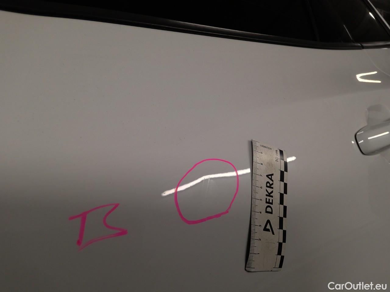  Volvo  XC60  D4 FWD Momentum SE Aut. #9