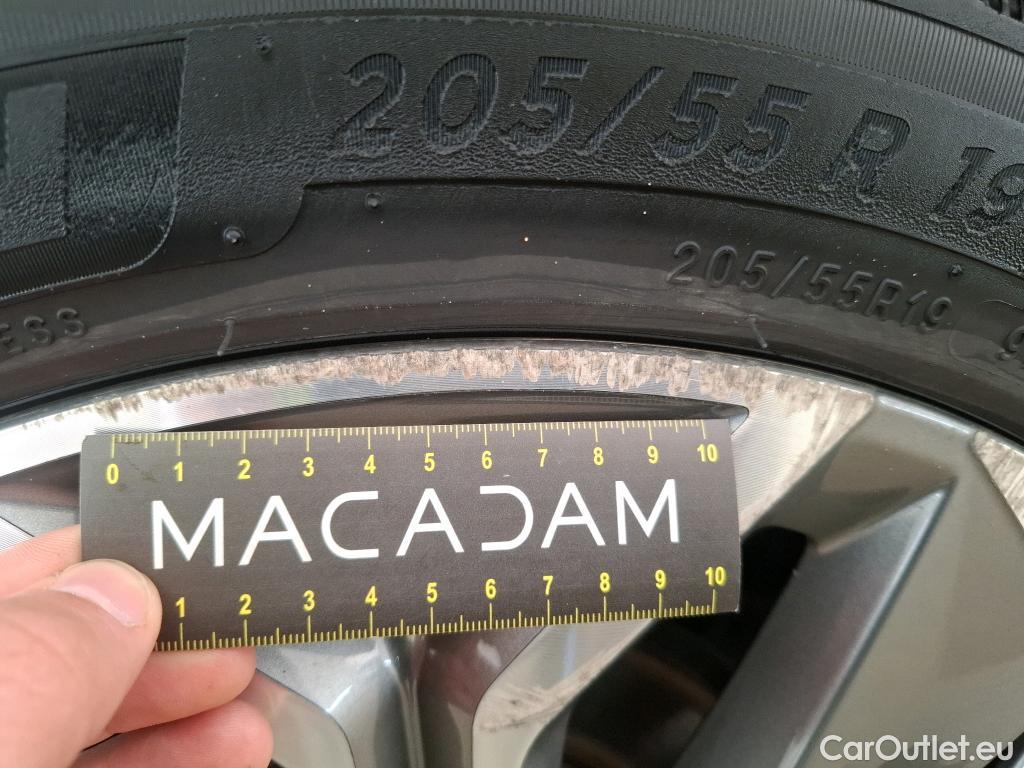  DS  DS4 4 Trocadero 1.5 BlueHDi 130CV BVA8 E6d #36