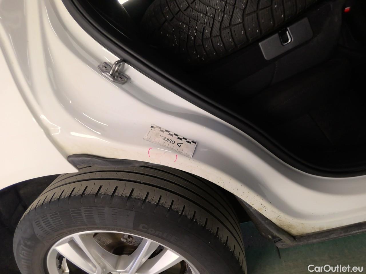  Volvo  XC60  D4 FWD Momentum SE Aut. #24