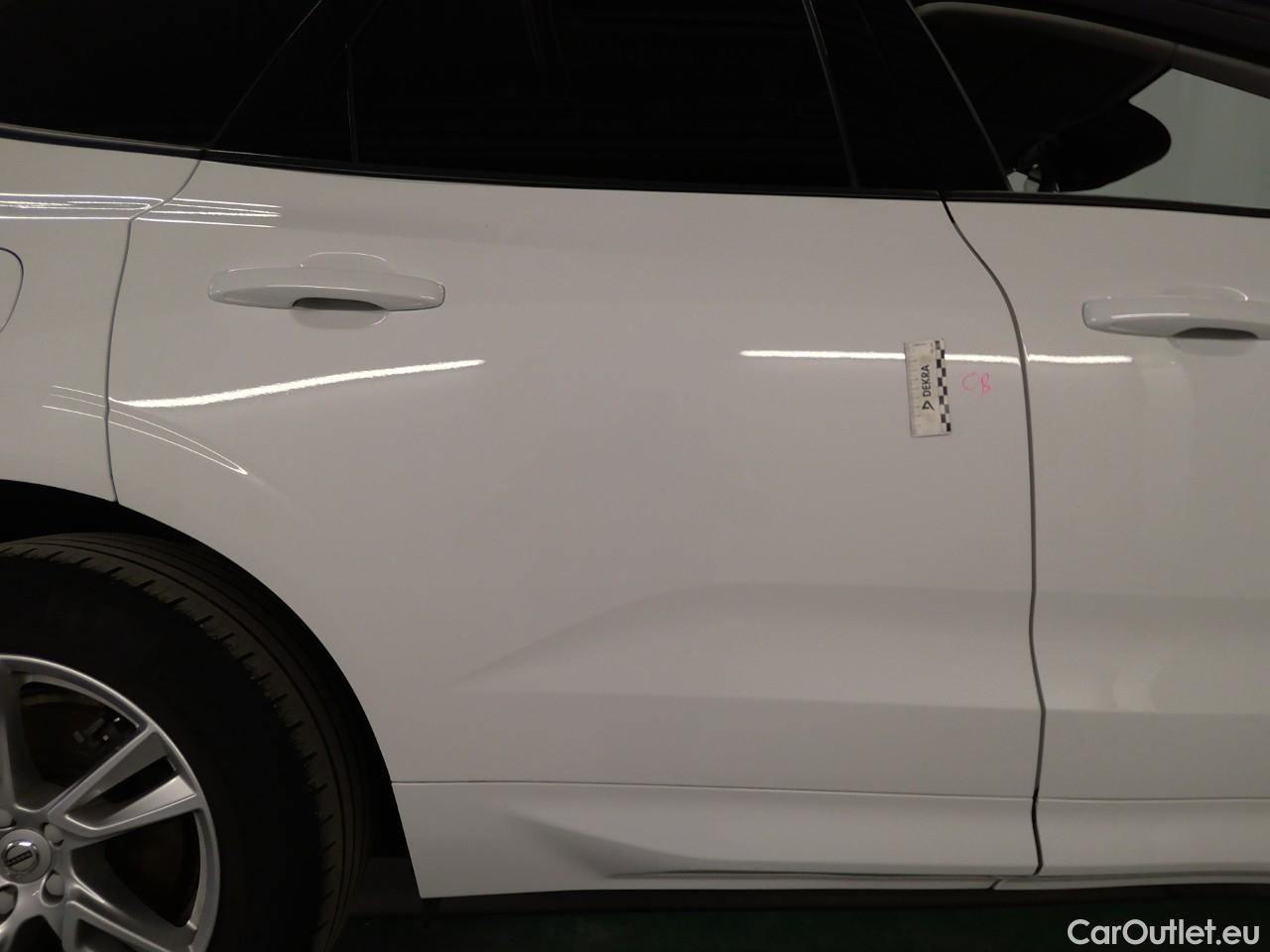  Volvo  XC60  D4 FWD Momentum SE Aut. #26