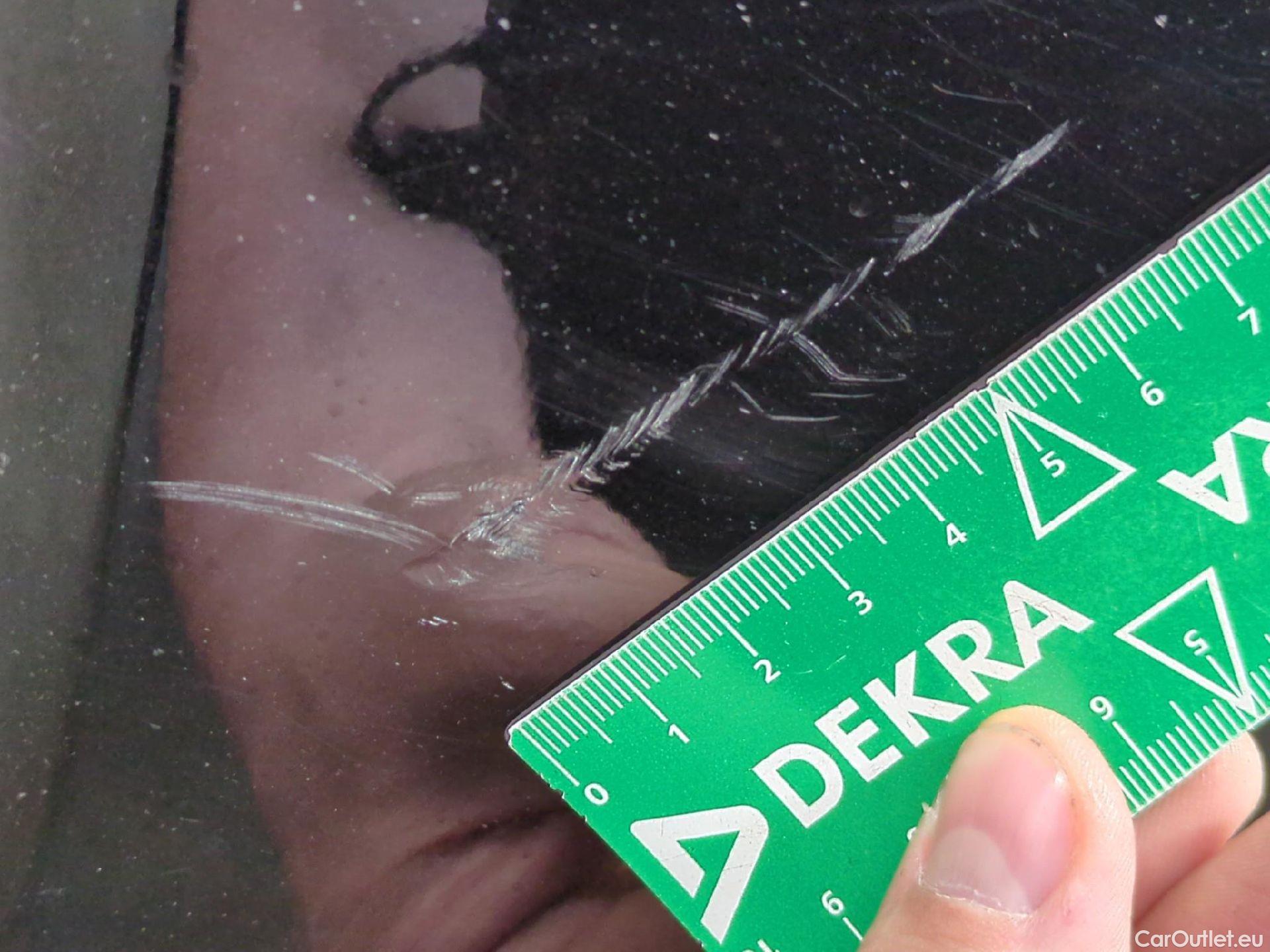  Bmw  Serie 1 BMW Série 1 / 2019 / 5P / Berline 118d BVA8 Business Design #31