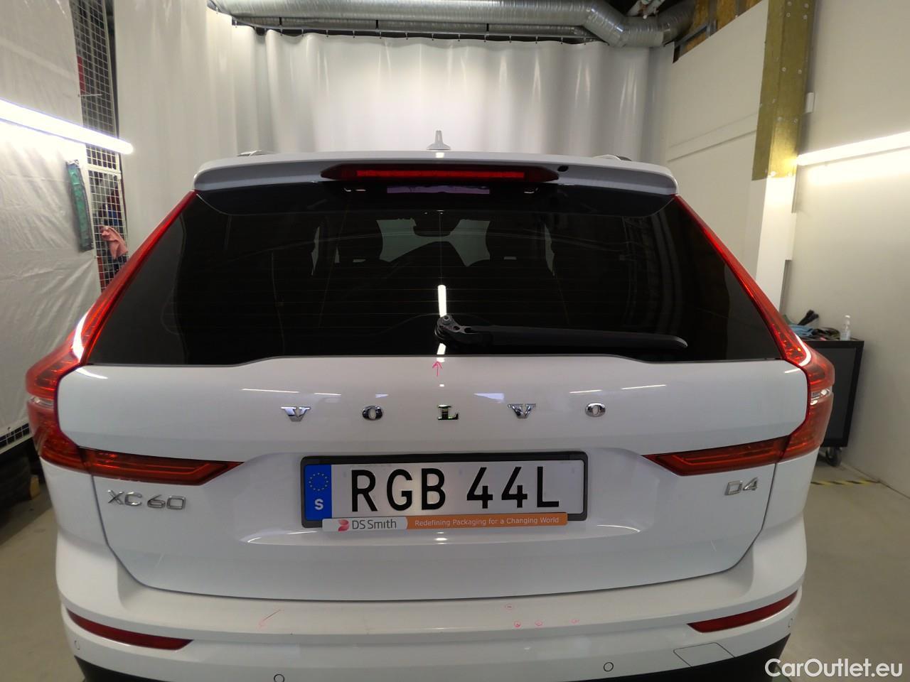  Volvo  XC60  D4 FWD Momentum SE Aut. #28