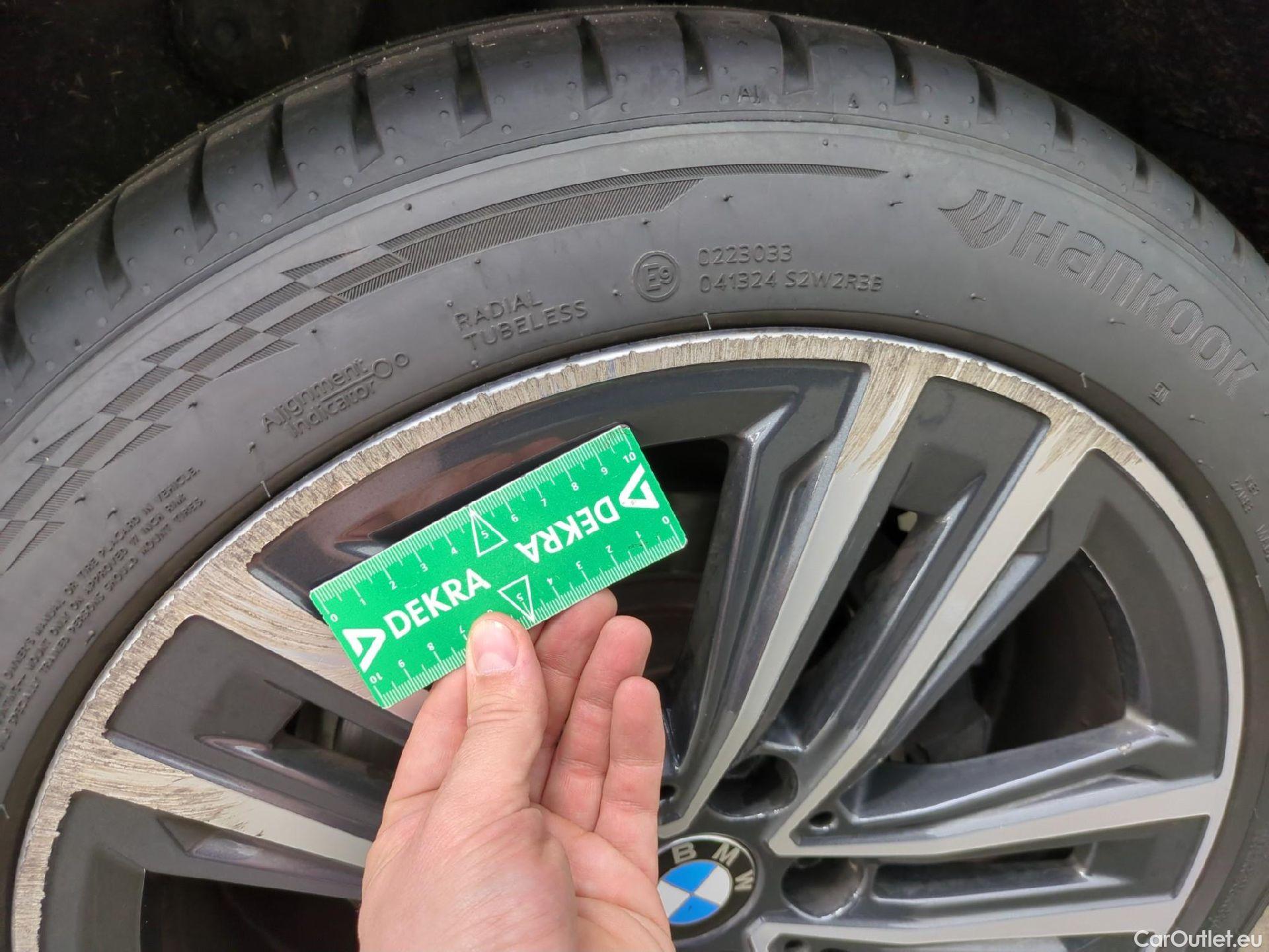  Bmw  Serie 1 BMW Série 1 / 2019 / 5P / Berline 118d BVA8 Business Design #18