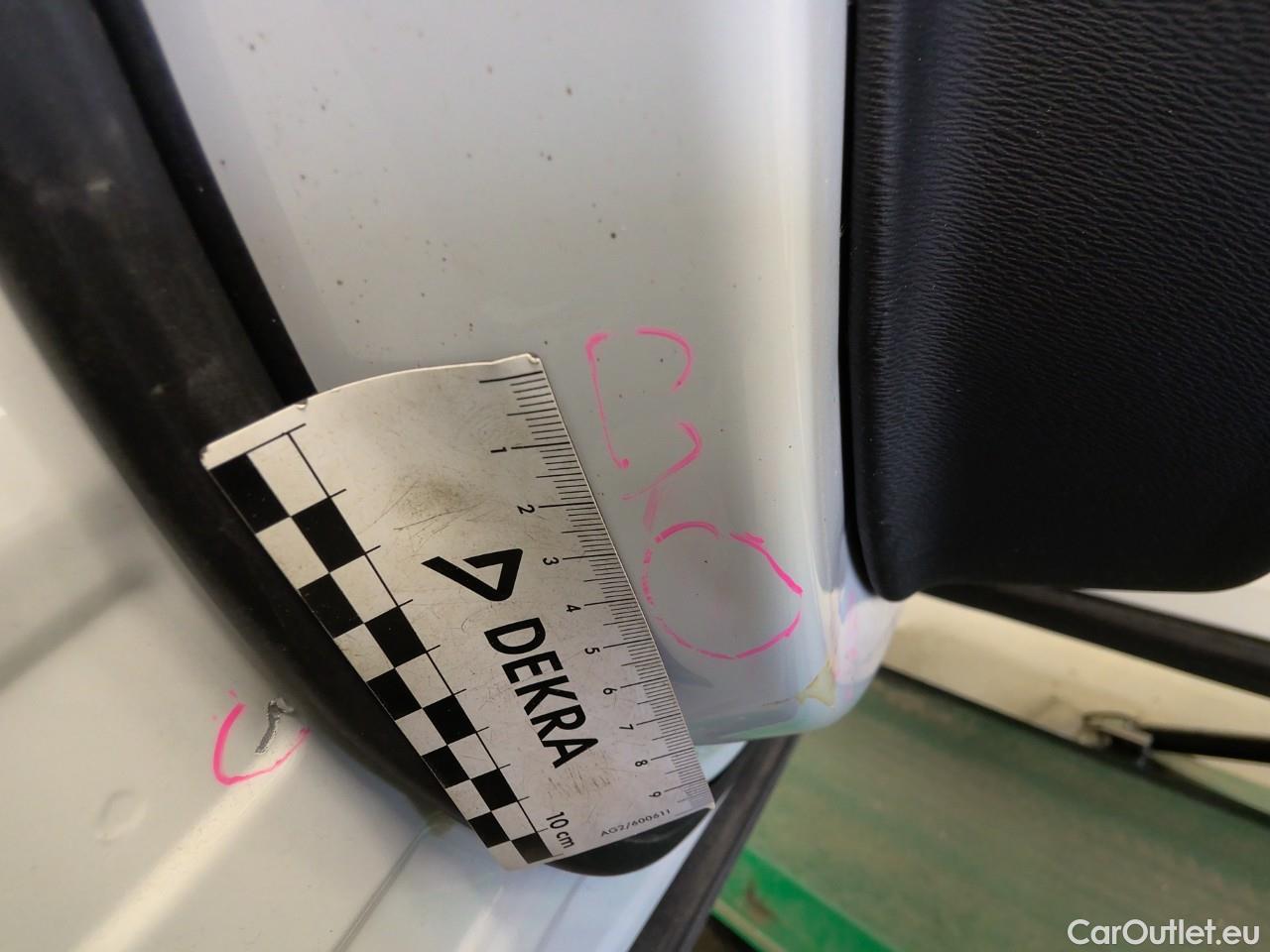  Volvo  XC60  D4 FWD Momentum SE Aut. #16