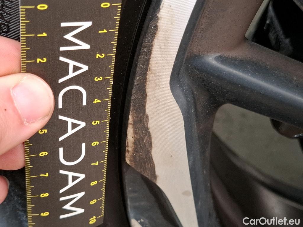  DS  DS7 7 Crossback Performance Line 1.5 BlueHDi 130CV BVA8 E6d #4