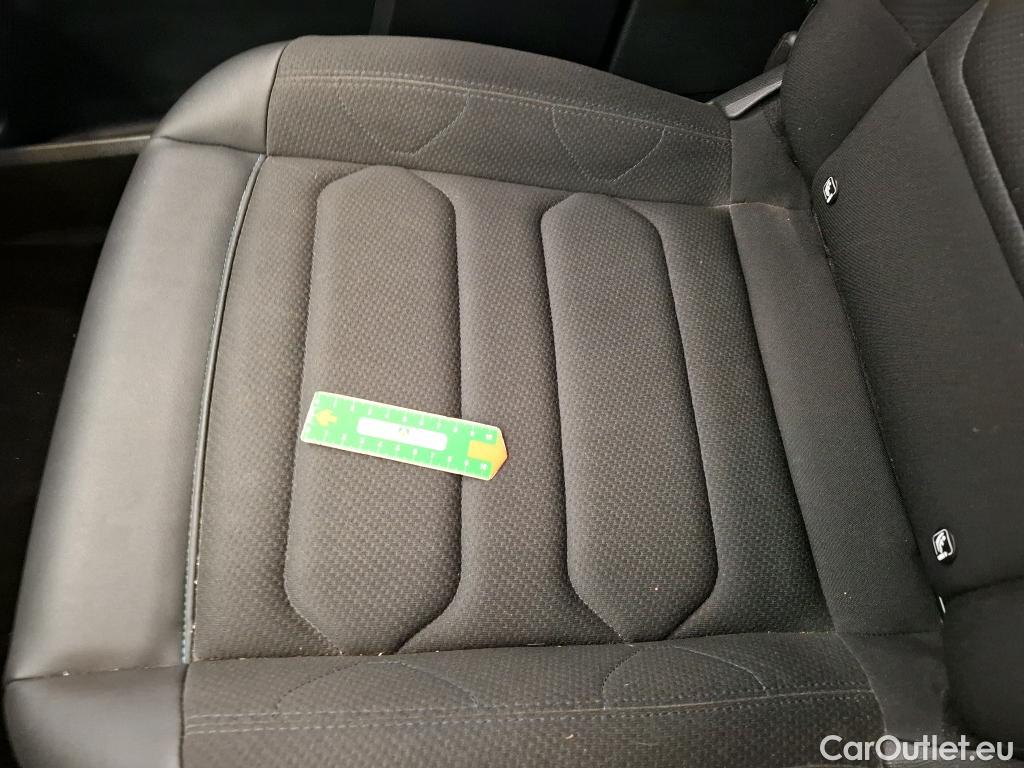  Citroen  C5 Aircross CITROEN  / 2022 / 5P / SUV PureTech 130 S&S BVM6 Feel #31