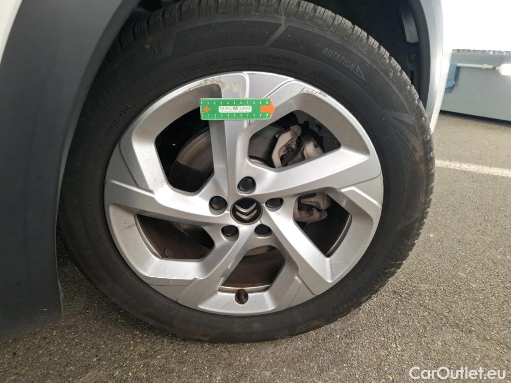  Citroen  C5 Aircross CITROEN  / 2022 / 5P / SUV PureTech 130 S&S BVM6 Feel #13