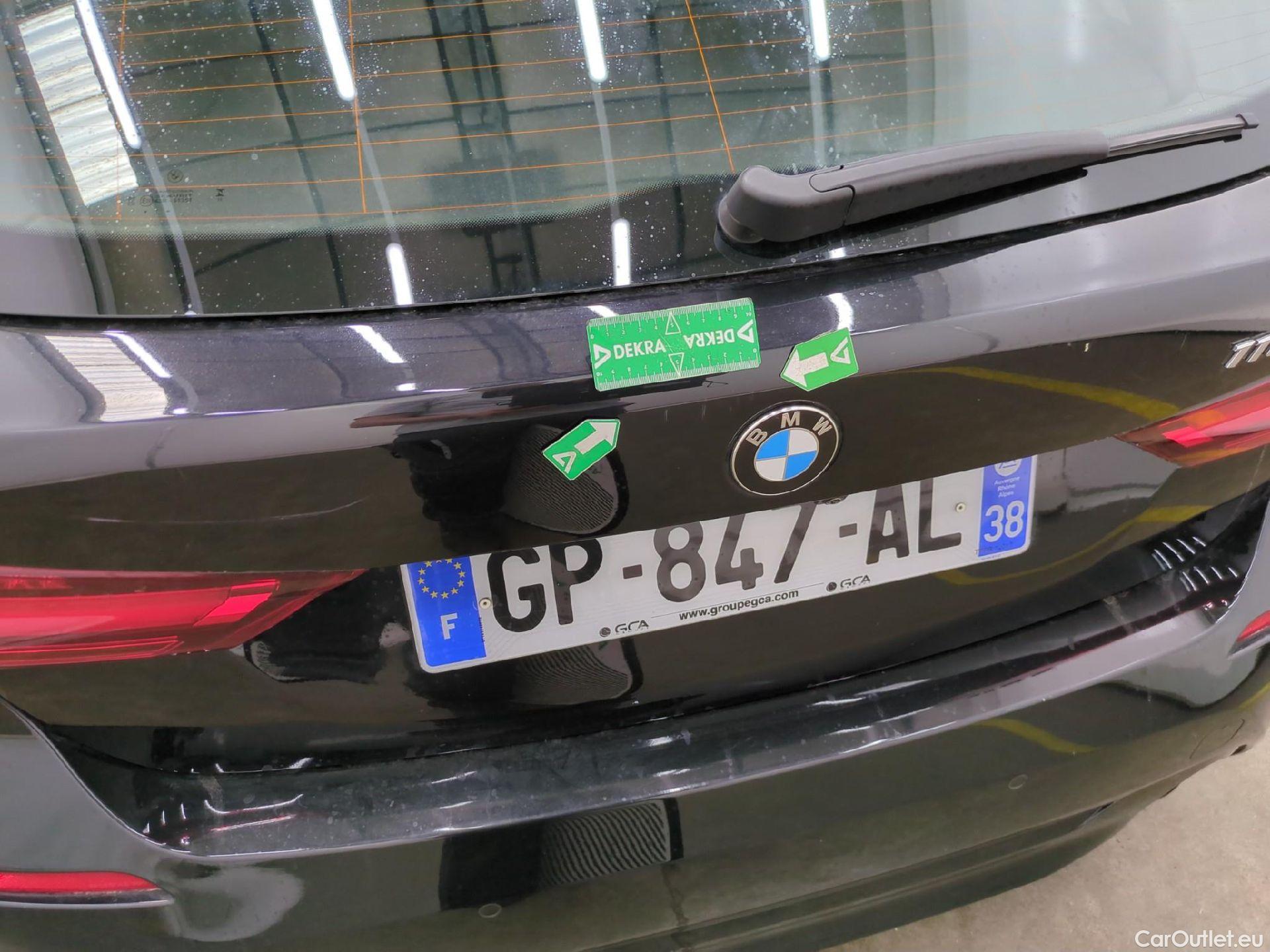  Bmw  Serie 1 BMW Série 1 / 2019 / 5P / Berline 118d BVA8 Business Design #38