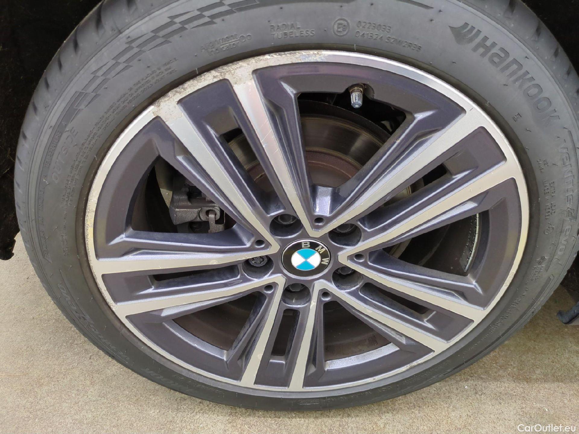  Bmw  Serie 1 BMW Série 1 / 2019 / 5P / Berline 118d BVA8 Business Design #19