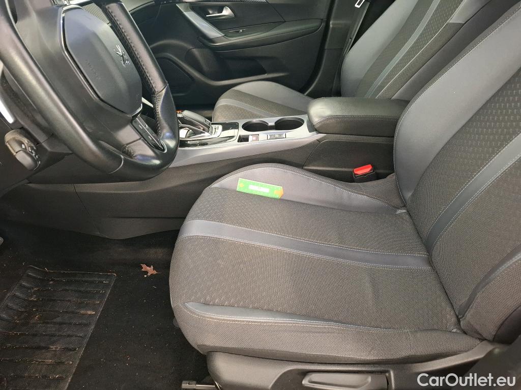  Peugeot  2008  Allure Business 1.5 HDi 130CV BVA8 E6d #10
