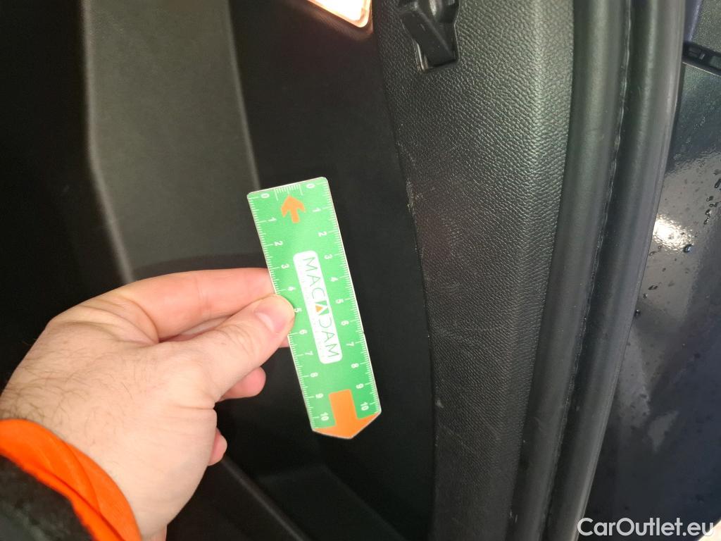  Peugeot  2008  Active Business 1.5 HDi 110CV BVM6 E6d #15