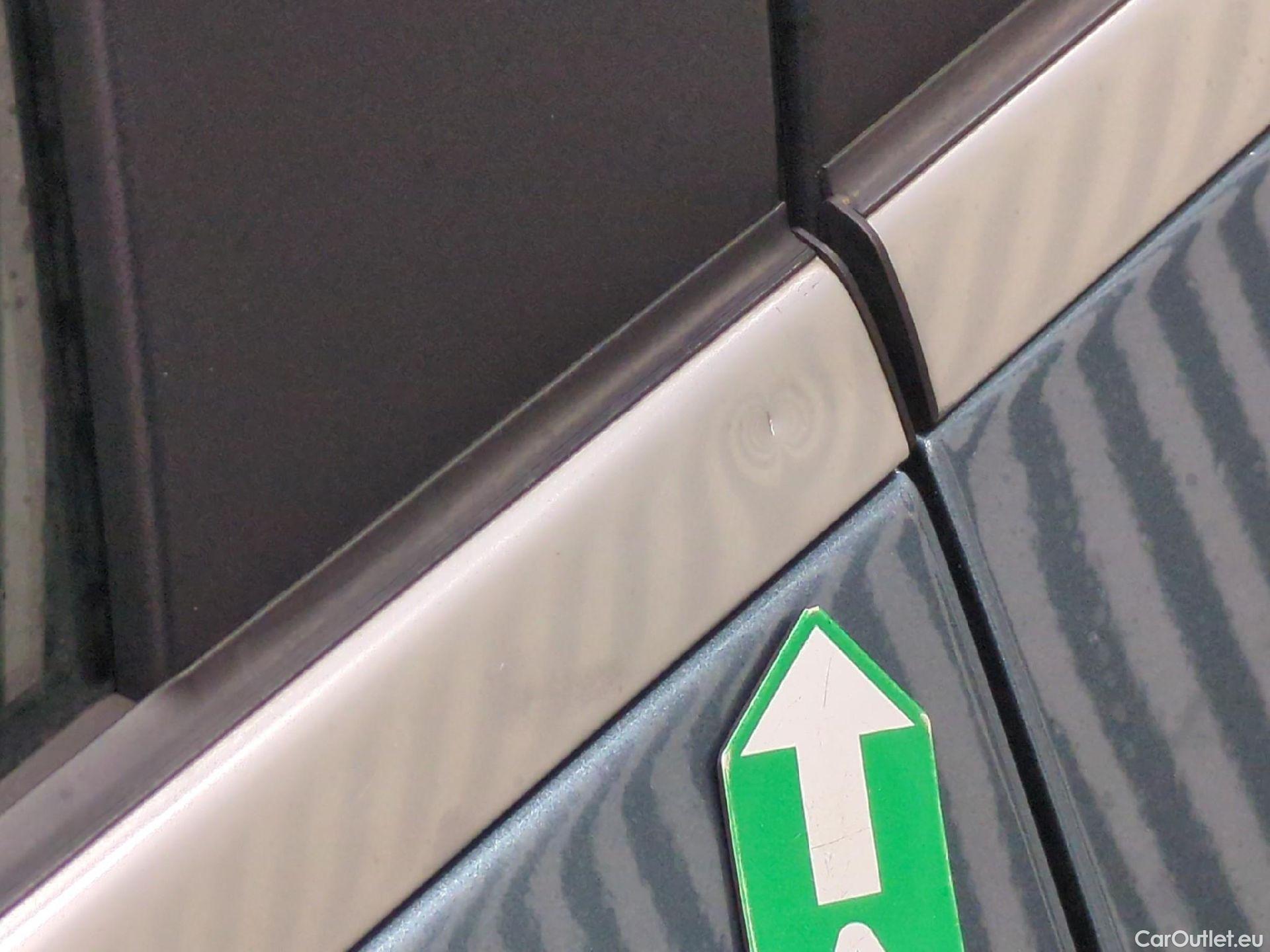  KIA  Sportage  Active Hybrid 1.6 T-GDi 230CV BVA6 E6d #36