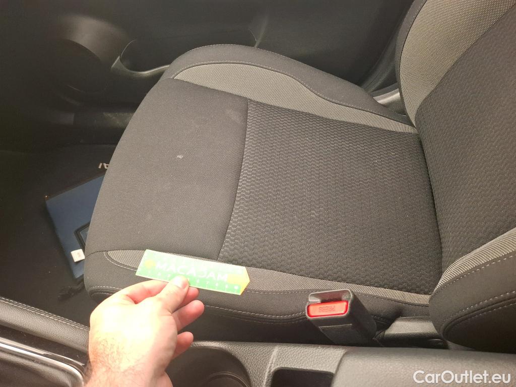  Nissan  Qashqai NISSAN  / 2017 / 5P / Crossover 1.5 DCI 115 Business Edition #9