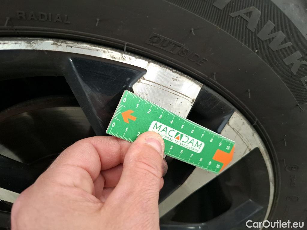  Peugeot  2008  Allure Business 1.5 HDi 130CV BVA8 E6d #14