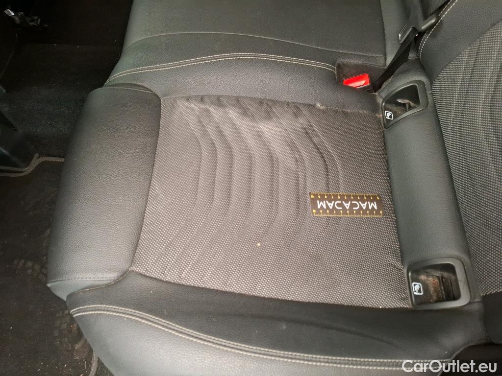  Mercedes  GLA MERCEDES-BENZ  / 2020 / 5P / SUV 1.3  250 e BUSINESS LINE DCT #37